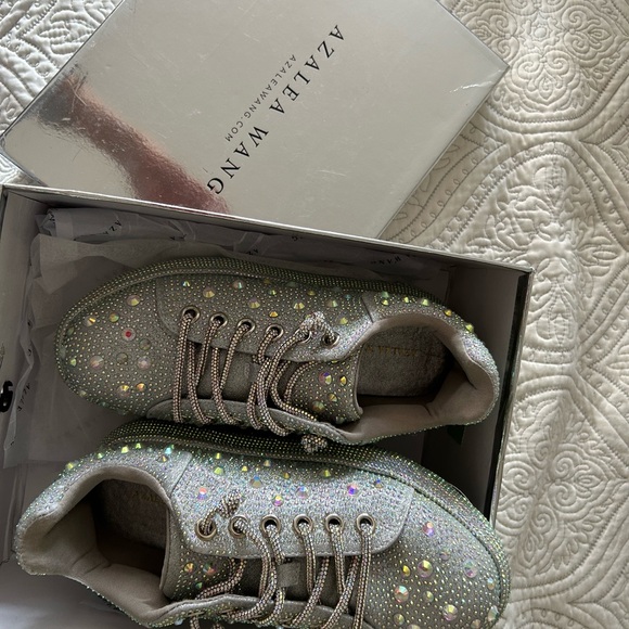 Crystal Rhinestone covered platform sneakers. Brand new in box, perfect! - Picture 7 of 8